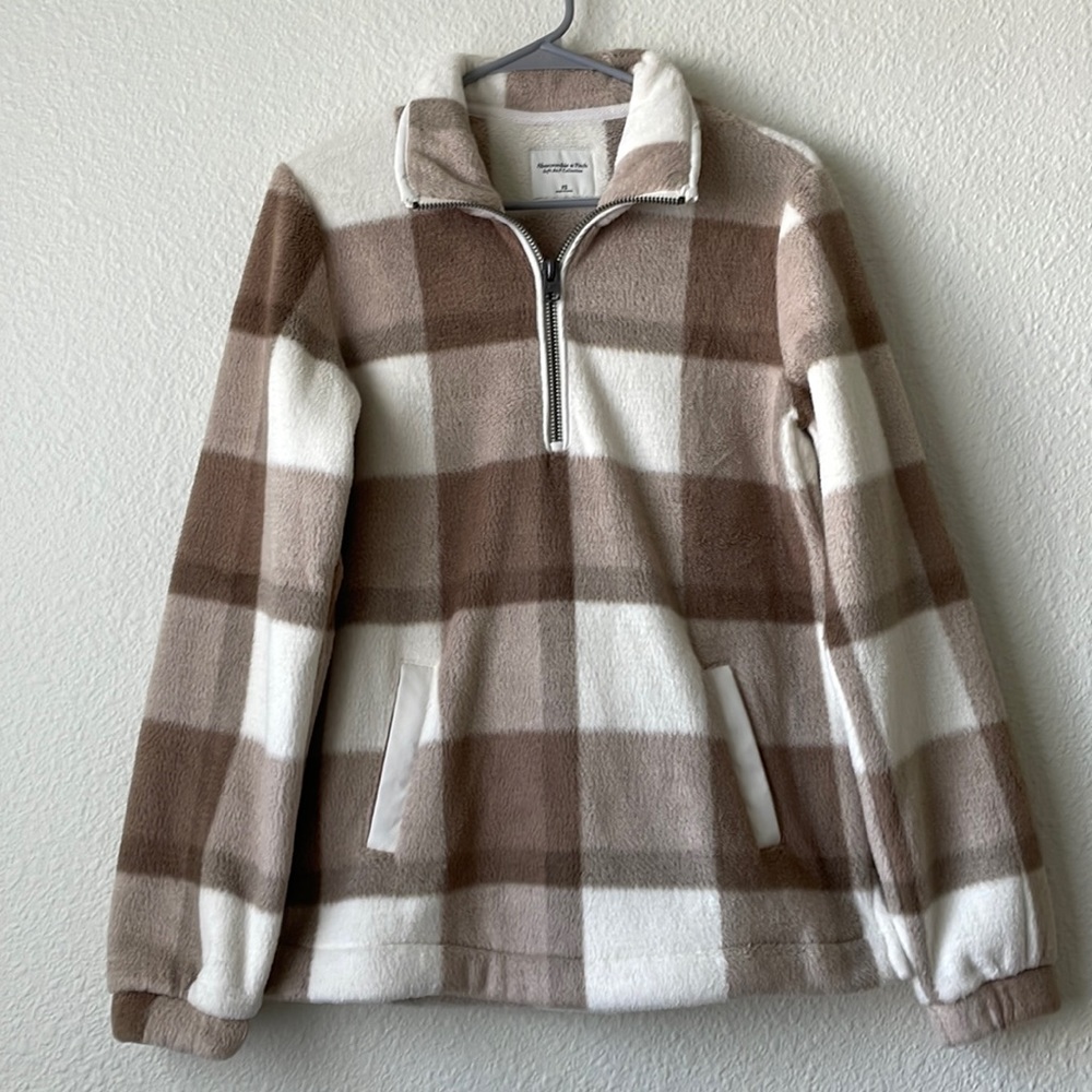 Abercrombie & Fitch Plaid Fleece Quarter Zip Sweater